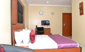 Limoh Suites